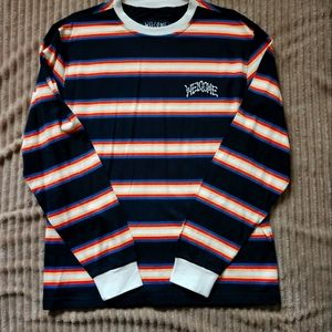 Mens long sleeve skater shirt size Large